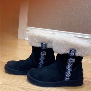 Genuine shearling UGG boots size 5 women